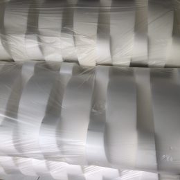 Cắt mút xốp